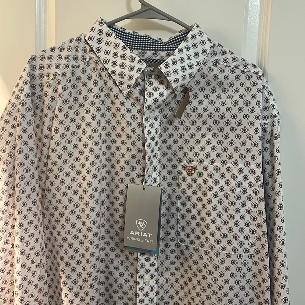 Ariat shirt new with tags